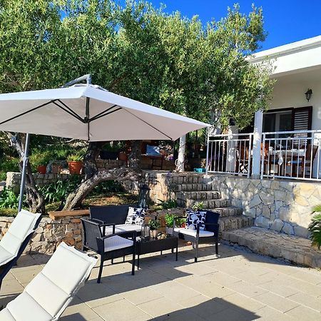 Vila Weekend House Olive Garden Donje Selo na Šolti Exteriér fotografie